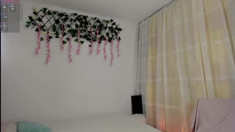 Snapshot of velvet_00 chatting on 05/31/26, 03:58 velvet_00 online show from 05/31/26, 03:58