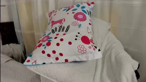 velvet_00 online show from 07/16/26, 09:59