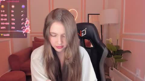 velvet_cherry online show from 10/01/25, 04:46