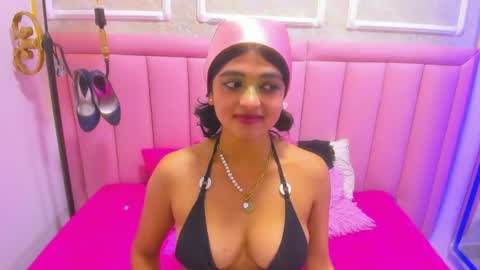 velvet_giirll online show from 06/30/26, 04:52