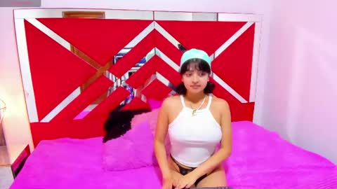 velvet_giirll online show from 07/21/26, 03:36
