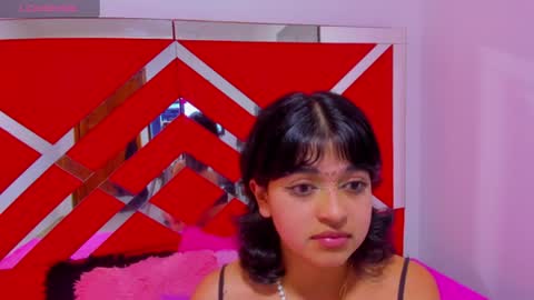 velvet_giirll online show from 07/28/26, 08:52