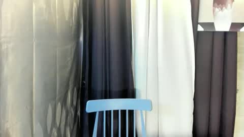 Snapshot of velvet_jess chatting on 04/20/26, 12:24 call me jessie online show from 04/20/26, 12:24