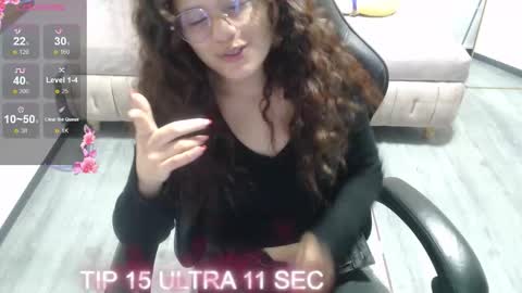 Snapshot of velvet_moon_v chatting on 01/09/26, 01:25 velvet_moon_v online show from 01/09/26, 01:25