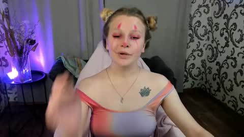 Snapshot of velvet_peach_ chatting on 10/25/25, 12:13 velvet_peach_ online show from 10/25/25, 12:13