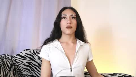 Velvet  online show from 06/10/26, 12:48