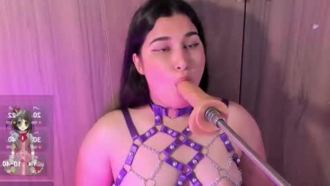 velvet_rosee_ online show from 12/03/25, 07:01