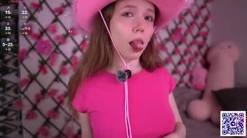 Polly online show from 11/14/25, 06:17