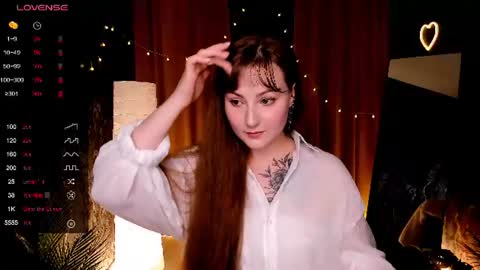 Mia online show from 06/10/26, 08:46