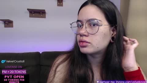 Snapshot of velvetcrystal chatting on 11/25/25, 03:39 Crystal PVT OPEN online show from 11/25/25, 03:39