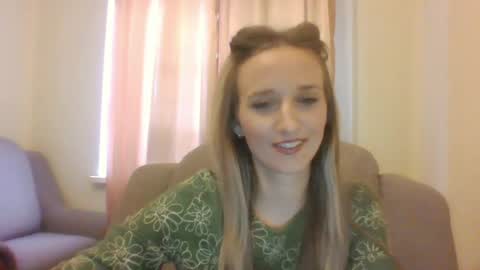 Snapshot of velvetintuition chatting on 05/31/26, 06:09 velvetintuition online show from 05/31/26, 06:09
