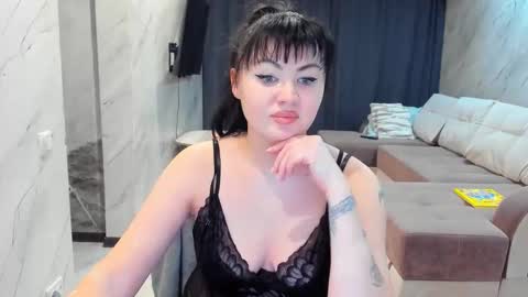 Snapshot of velvetmila chatting on 03/23/26, 05:39 VelvetMila online show from 03/23/26, 05:39