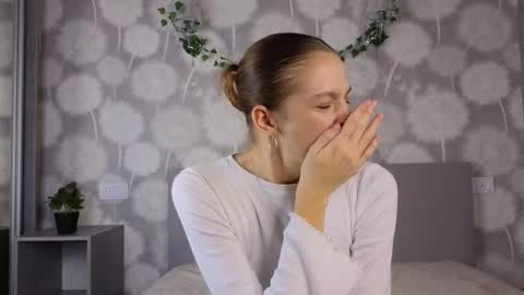 Kelly online show from 10/23/25, 06:56