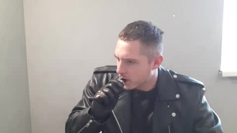 Snapshot of velvetrogue_ chatting on 09/13/25, 12:16 Ben online show from 09/13/25, 12:16