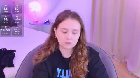 velvetvixencute online show from 10/19/25, 06:25