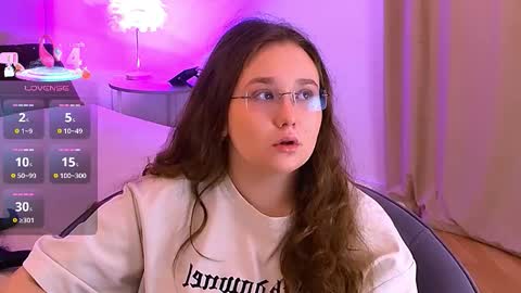 velvetvixencute online show from 10/25/25, 05:37