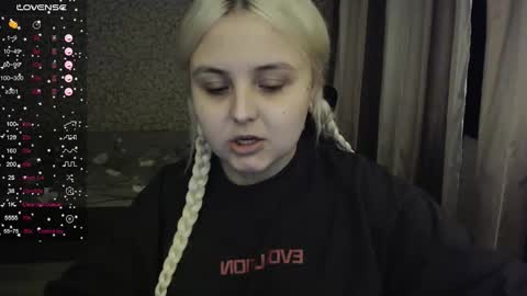 eva 3 online show from 09/30/25, 03:17