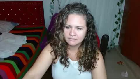 venecasexy44 online show from 05/18/26, 12:11