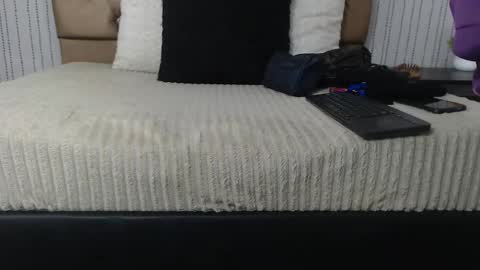 veneno hot online show from 01/12/25, 02:09