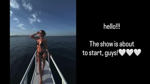 Snapshot of venera_style chatting on 09/18/25, 09:11 VENERA online show from 09/18/25, 09:11