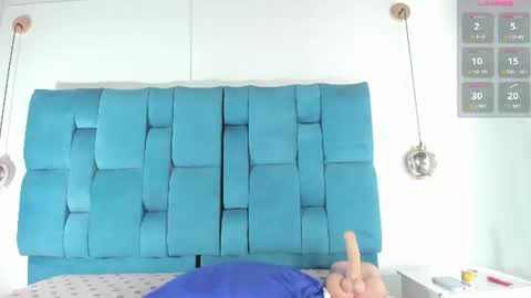 venezolana_caro online show from 06/27/26, 02:16