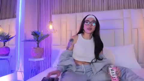 Snapshot of venezsofia chatting on 06/12/26, 11:03 venez sofia online show from 06/12/26, 11:03