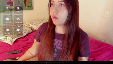 Snapshot of vennus18 chatting on 10/15/25, 02:33 Vennus online show from 10/15/25, 02:33