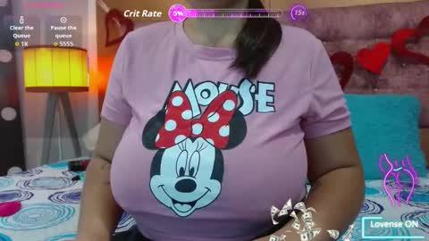 Snapshot of vennuss89 chatting on 10/21/25, 11:00 vennuss89 online show from 10/21/25, 11:00