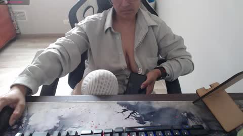 Snapshot of venus496613 chatting on 05/27/26, 07:11 venus496613 online show from 05/27/26, 07:11