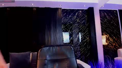 Venus Cooperr online show from 07/10/26, 11:57