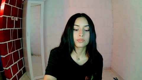emily independent account  MY conextion 1100 GTM  to  17hr GTM online show from 12/19/24, 10:10