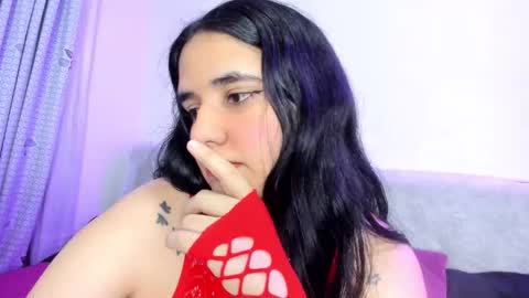 Snapshot of venus_naughty_1 chatting on 10/27/25, 12:15 Sofi online show from 10/27/25, 12:15