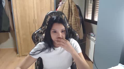 Venus independent model online show from 02/16/25, 11:05