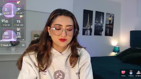 Mia online show from 09/25/25, 01:04