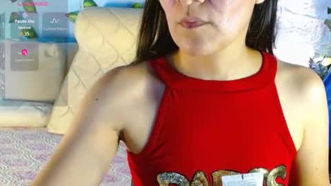 Snapshot of venus_swet chatting on 11/03/25, 12:13 Catalina online show from 11/03/25, 12:13