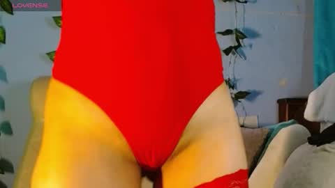 Snapshot of venus_swet chatting on 06/04/26, 01:44 Catalina online show from 06/04/26, 01:44