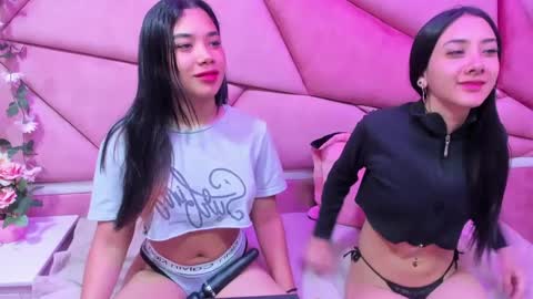 VenusAndArtemis online show from 02/05/25, 03:52