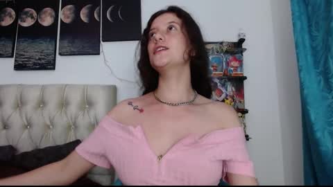 venusHelp me reach 100 like honey online show from 03/03/25, 03:19