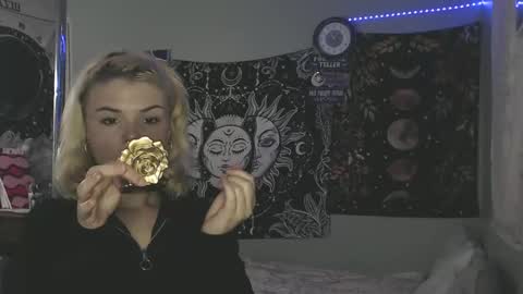 Miss Venus online show from 11/04/25, 02:38