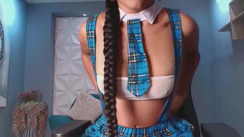 Venus Blazer  online show from 09/26/25, 11:03