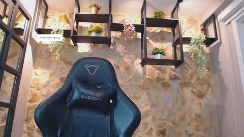 Venus Blazer  online show from 09/30/25, 11:15