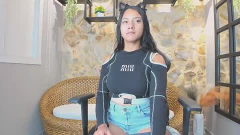 Venus Blazer  online show from 10/24/25, 11:28