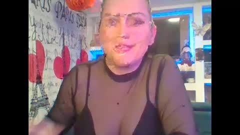 VENUSINA07 online show from 10/22/25, 06:57