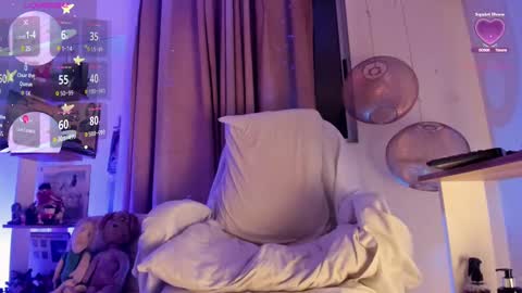 Snapshot of venuslusty chatting on 09/27/25, 09:14 Venus online show from 09/27/25, 09:14