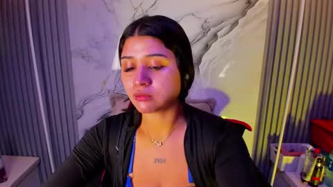 Venusowen  online show from 05/04/26, 02:02