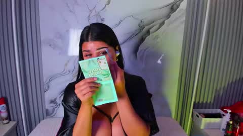 Venusowen  online show from 06/09/26, 03:01
