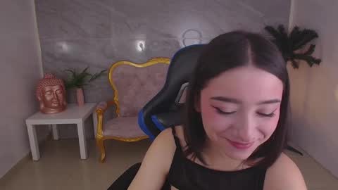 venuss online show from 11/25/25, 02:06