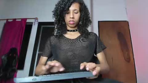 venuss_03 online show from 07/12/26, 04:03