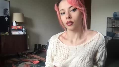 venustheflytrap online show from 06/08/26, 03:45