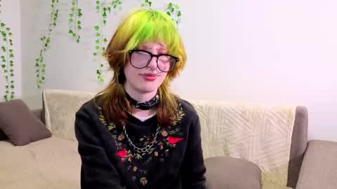 Erica online show from 09/20/25, 08:32